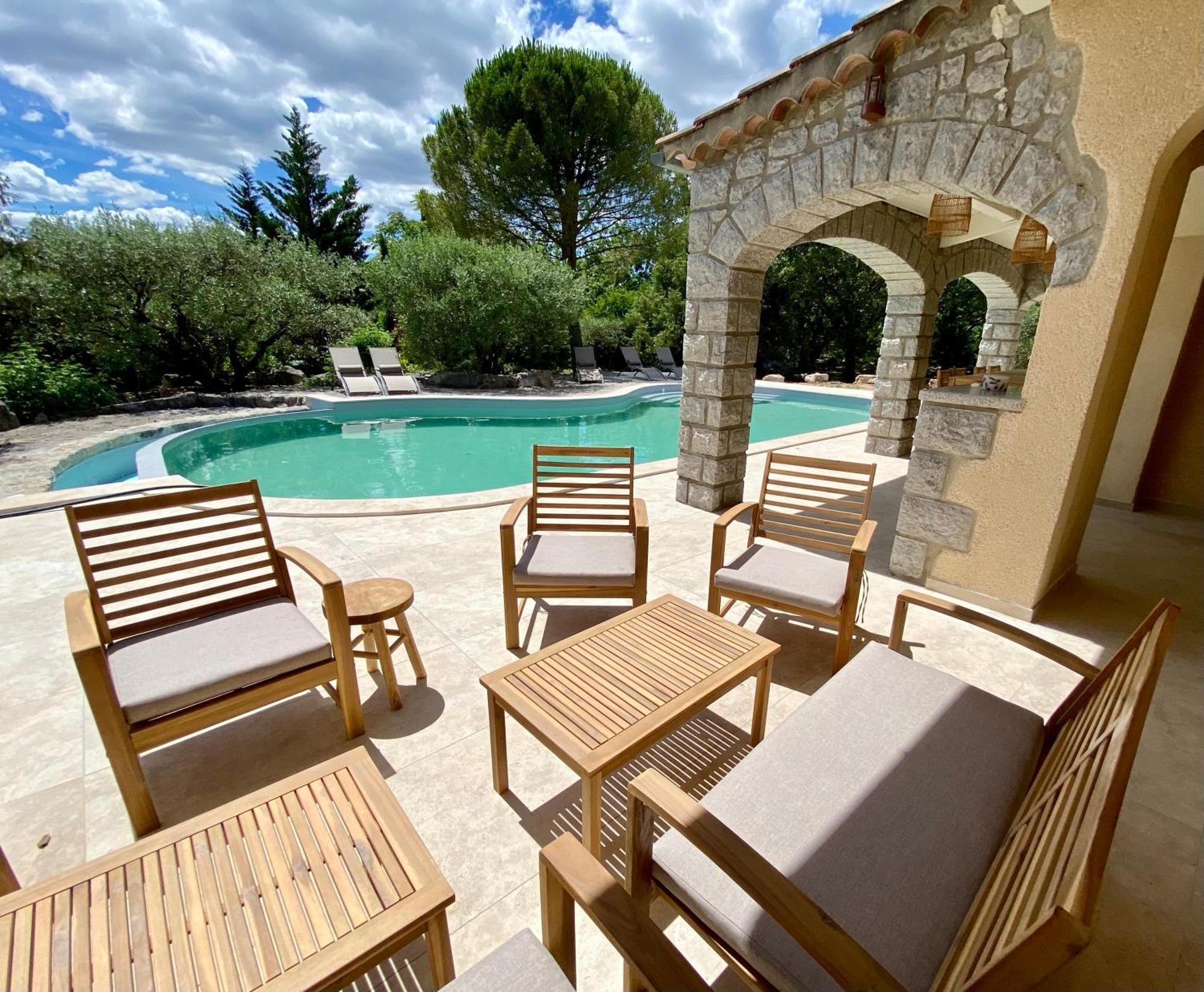 Maison Pour 12P, Piscine A Debordement Chauffee D'Avril A Octobre Inclus Ruoms Zewnętrze zdjęcie